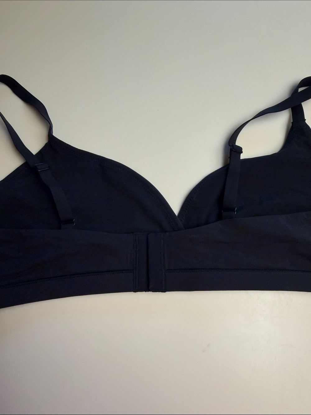 SKIMS Fits Everybody Triangle Bra 2X - Picture 4 of 8